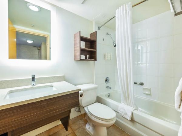 Grand Park Hotel & Suites Downtown Vancouver, Ascend Hotel Collection : photo 3 de la chambre chambre lit king-size avec coin cuisine - non-fumeurs