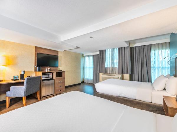 Grand Park Hotel & Suites Downtown Vancouver, Ascend Hotel Collection : photo 3 de la chambre chambre quadruple Économique - non-fumeurs