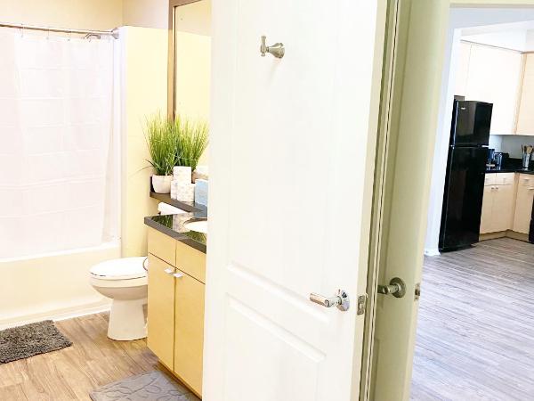 Marina Apartment Pool,Gym,Jacuzzi : photo 3 de la chambre suite 1 chambre