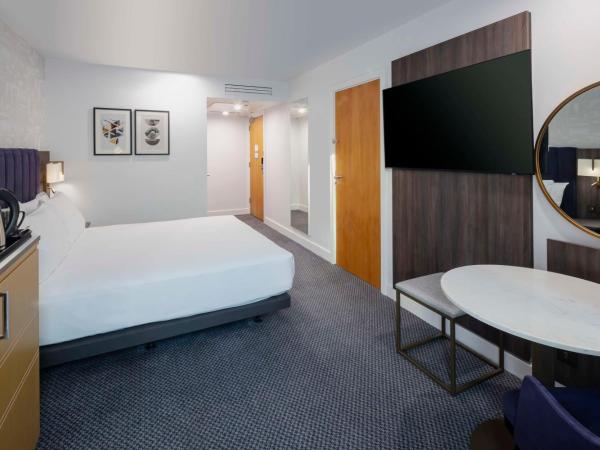 DoubleTree by Hilton Manchester Piccadilly : photo 4 de la chambre chambre familiale communicante