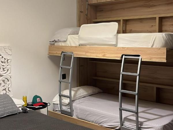 GARDEN HOUSE Madrid : photo 4 de la chambre chambre lit queen-size deluxe