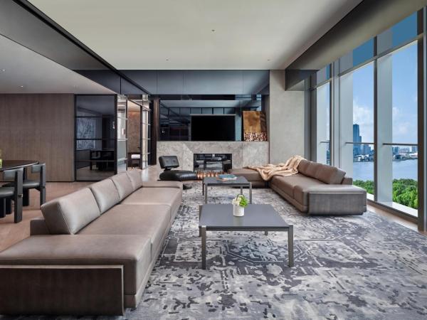 Kimpton Qiantan Shanghai, an IHG Hotel : photo 2 de la chambre la lumière suite