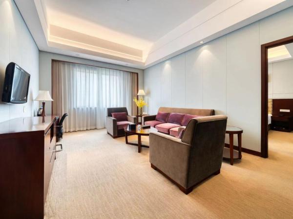 Hangzhou Haiwaihai Hotel : photo 3 de la chambre suite exécutive