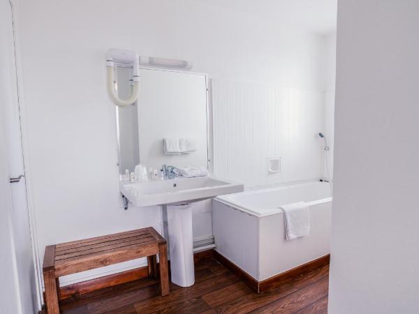 Hôtel de la Vendée : photo 5 de la chambre chambre double premium