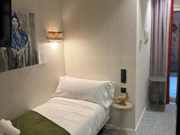 El Mantenío : photo 6 de la chambre chambre simple avec salle de bains privative