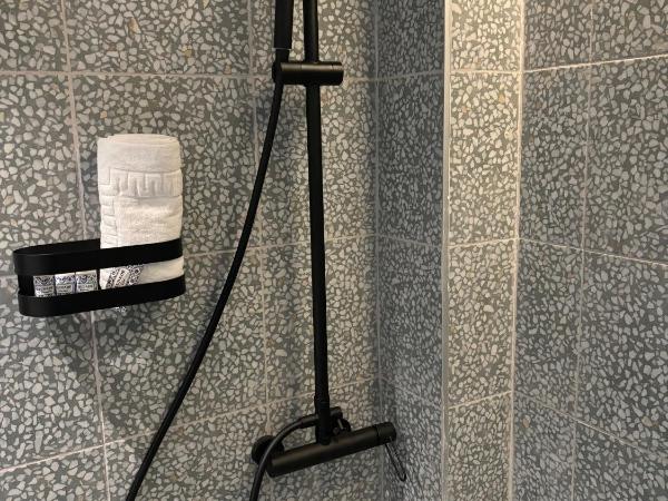 El Mantenío : photo 8 de la chambre chambre simple avec salle de bains privative