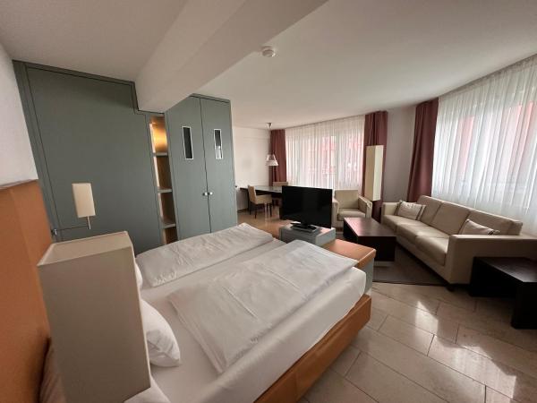 DEVIN Art Hotel : photo 10 de la chambre appartement