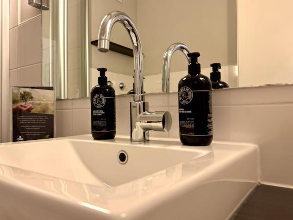 Auszeit Hotel Hamburg : photo 6 de la chambre chambre double ou lits jumeaux standard