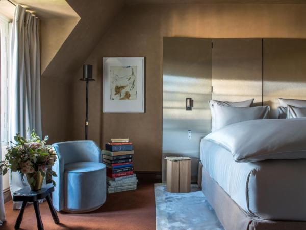 Cour des Vosges - Evok Collection : photo 1 de la chambre suite junior
