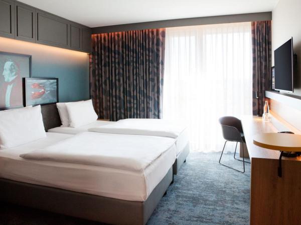 Holiday Inn - Hamburg - HafenCity, an IHG Hotel : photo 3 de la chambre chambre lits jumeaux standard