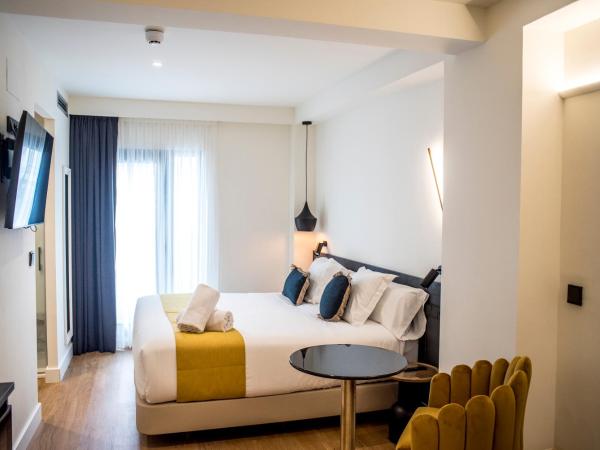 Citrea Santander : photo 9 de la chambre chambre de luxe double ou lits jumeaux avec baignoire spa