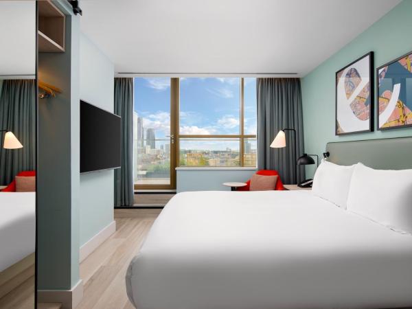 Hyatt Place London City East : photo 5 de la chambre chambre lit king-size deluxe - vue sur ville