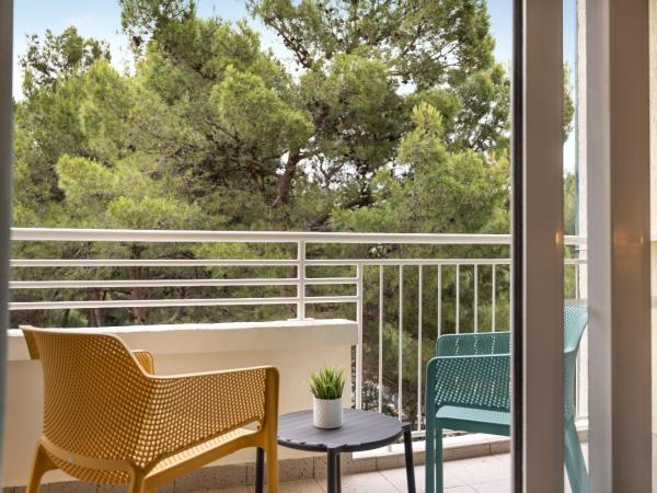 Sunny Rabac by Valamar : photo 3 de la chambre superior room 2+1