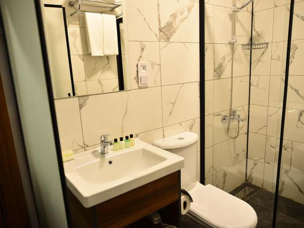 PRIVADO HOTELS : photo 9 de la chambre chambre quadruple