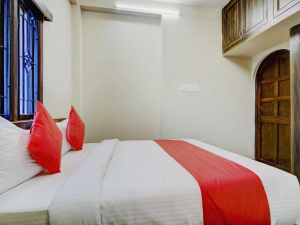 OYO RedFox Hotel : photo 10 de la chambre chambre triple classique