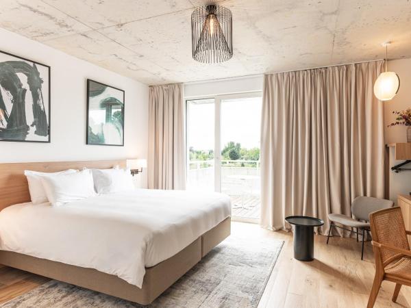 voco Beaune , Cité des Vins by IHG : photo 2 de la chambre super standard king room with balcony