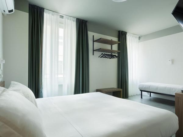 Hotel 22 Marzo : photo 2 de la chambre chambre triple