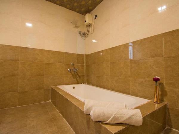 Kamshet Highland Glamping Resort : photo 2 de la chambre chambre familiale deluxe