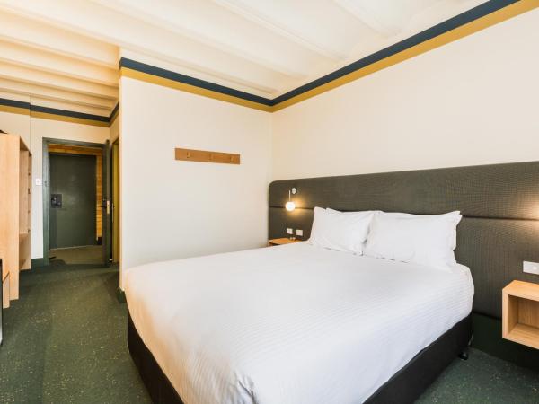 Statesman Hotel : photo 2 de la chambre lower house queen room