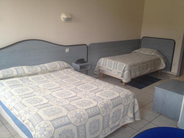 Hotel Le Strasbourg : photo 1 de la chambre chambre triple