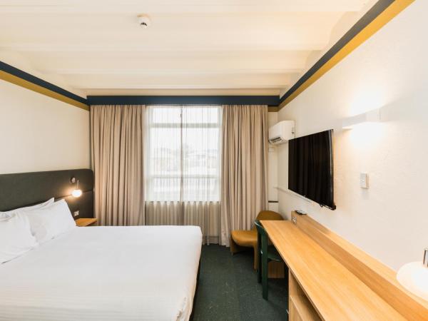 Statesman Hotel : photo 3 de la chambre lower house queen room