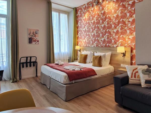 Aparthotel AMMI Nice Massena - ex Ajoupa : photo 2 de la chambre suite junior avec balcon