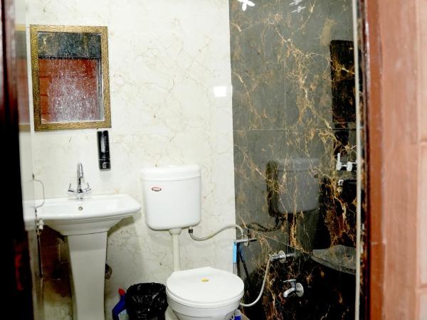 MH Guest House : photo 2 de la chambre chambre double standard avec ventilateur