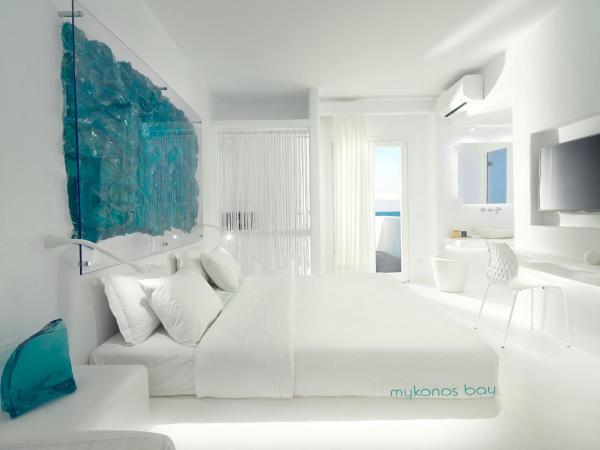 Mykonos Bay Resort & Villas : photo 3 de la chambre chambre double de luxe avec jacuzzi extérieur - vue sur mer