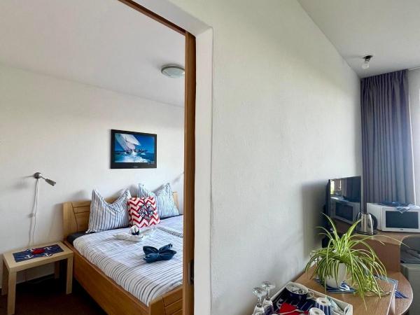 Penzion Kozí Horka u Brněnské přehrady : photo 4 de la chambre chambre familiale avec balcon