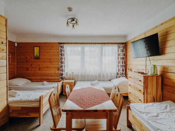 OSW Moszczeniczanka : photo 3 de la chambre chambre quadruple - vue sur montagnes