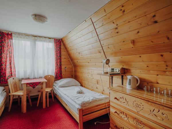 OSW Moszczeniczanka : photo 10 de la chambre chambre triple – vue sur montagne
