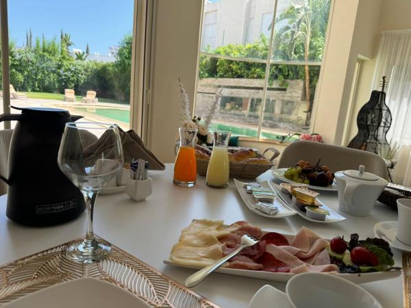 Villa Tunisienne : photo 1 de la chambre chambre lit queen-size deluxe