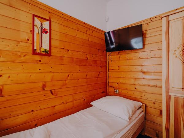 OSW Moszczeniczanka : photo 3 de la chambre chambre lits jumeaux avec salle de bains privative
