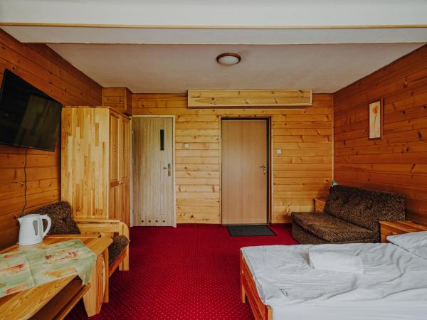 OSW Moszczeniczanka : photo 7 de la chambre chambre double avec balcon