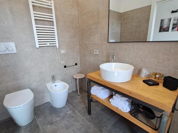 Agriturismo Il Vivaio : photo 3 de la chambre chambre double avec salle de bains privative