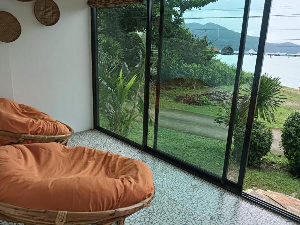 Cliff Cottage : photo 1 de la chambre chambre lit queen-size deluxe