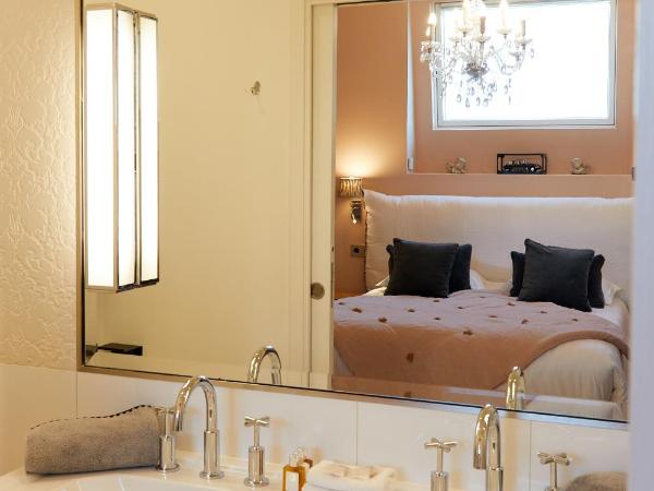 Maison Blanche Chartres - Maison d'hôtes 5 étoiles : photo 2 de la chambre chambre deluxe