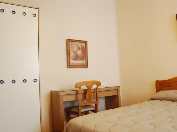 Hostal America : photo 4 de la chambre chambre simple
