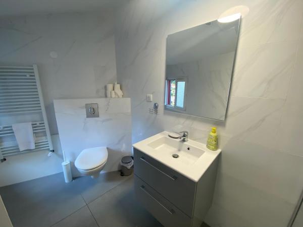 La Petite Auberge de Strasbourg : photo 3 de la chambre appartement standard