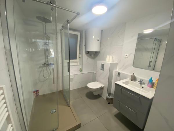 La Petite Auberge de Strasbourg : photo 8 de la chambre appartement standard