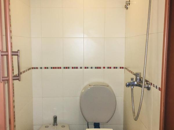 Hotel Chipre : photo 4 de la chambre chambre double avec salle de bains privative