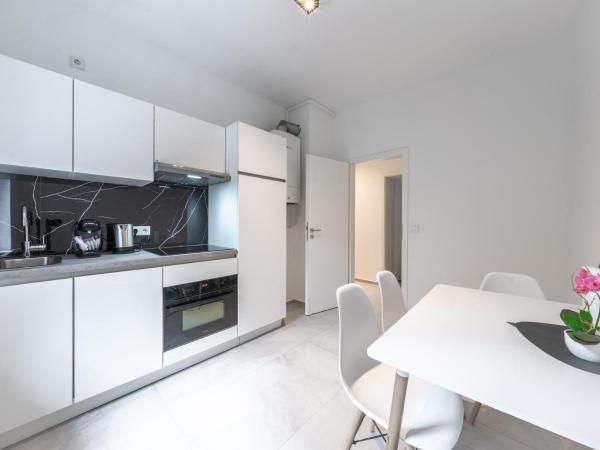 Nurban Apartments City 2 : photo 2 de la chambre deluxe suite apartment with 2 bedrooms