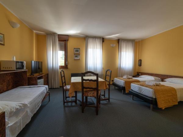 Hotel Siros : photo 4 de la chambre chambre double
