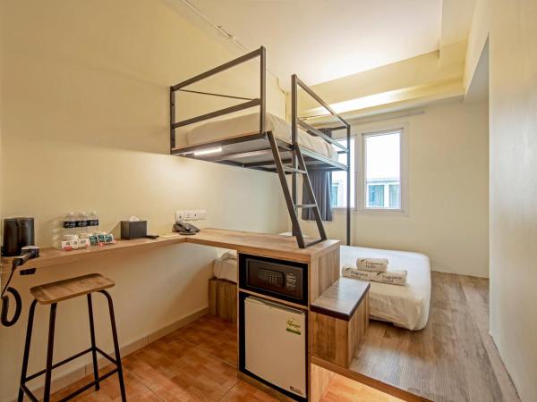 Fragrance Hotel - Balestier : photo 1 de la chambre chambre familiale supérieure