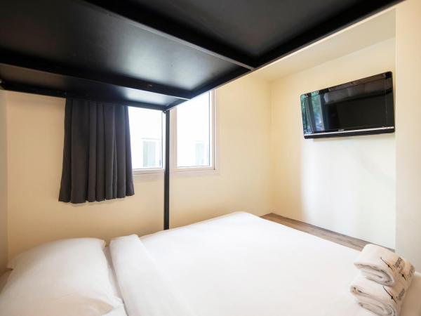 Fragrance Hotel - Balestier : photo 3 de la chambre chambre familiale supérieure