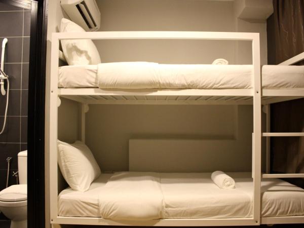 Vio Hotel : photo 2 de la chambre chambre avec lits superposés