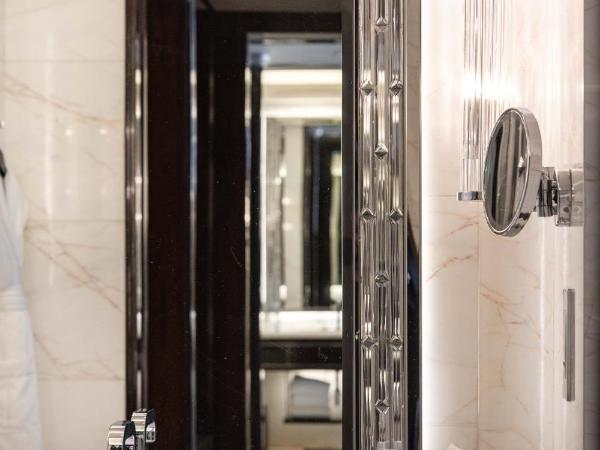 The St. Regis Shenzhen : photo 2 de la chambre chambre lits jumeaux deluxe avec 2 lits jumeaux/simples - vue sur ville