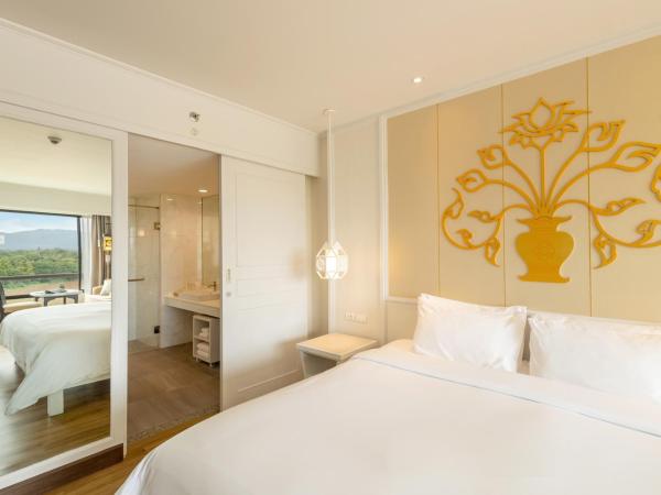 The Riverie by Katathani SHA Extra Plus : photo 5 de la chambre hébergement double deluxe - vue sur rivière