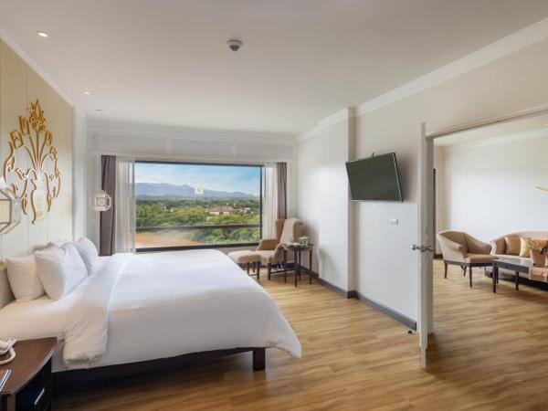 The Riverie by Katathani SHA Extra Plus : photo 1 de la chambre suite - vue sur rivière