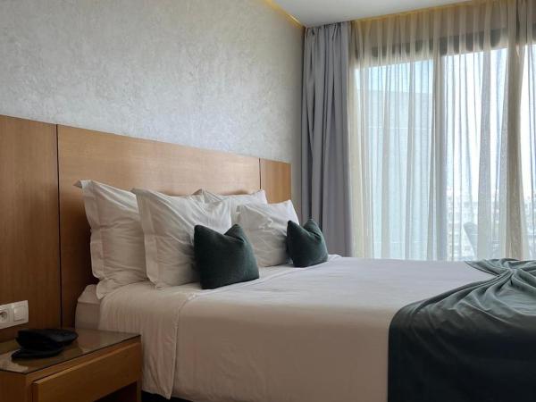 Maarif Home Casablanca : photo 3 de la chambre studio avec balcon